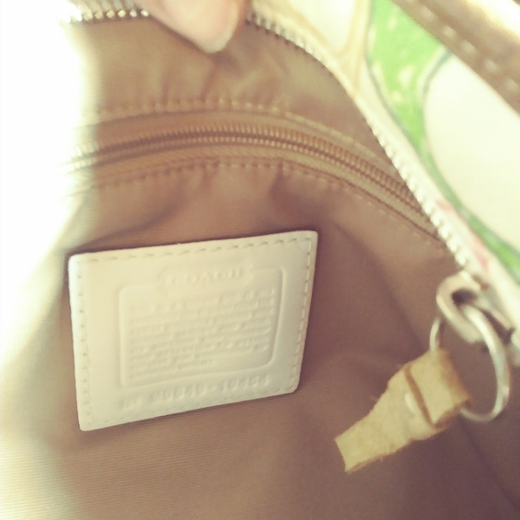 Coach Handbag - Picture 4 of 5